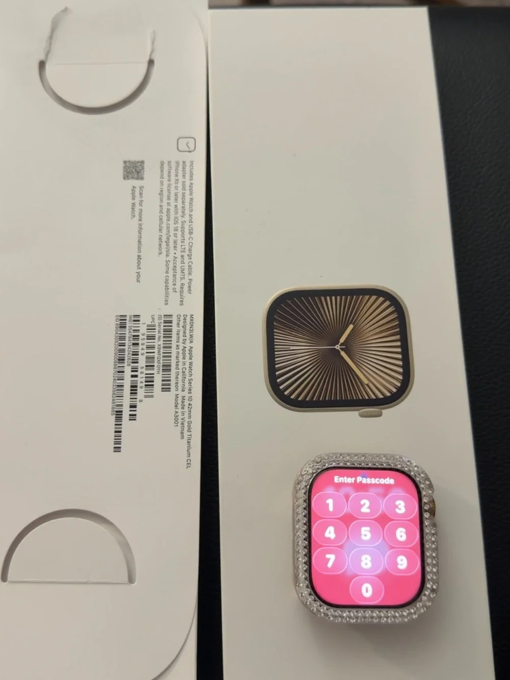 STUNNING ✨🍎Apple Watch ⌚️Series 10 GOLD 💛 TITANIUM 42MM ⚜️ GPS & LTE ⭐️